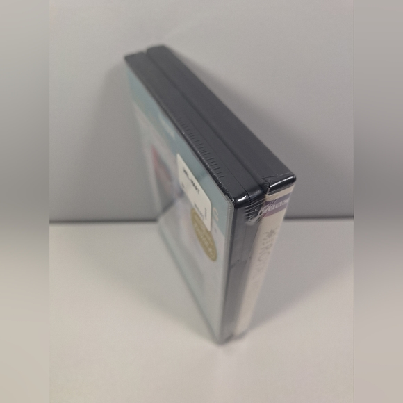 The Royal Wedding William & Catherine and Prince Harry & Meghan Markle DVD New - Picture 7 of 8